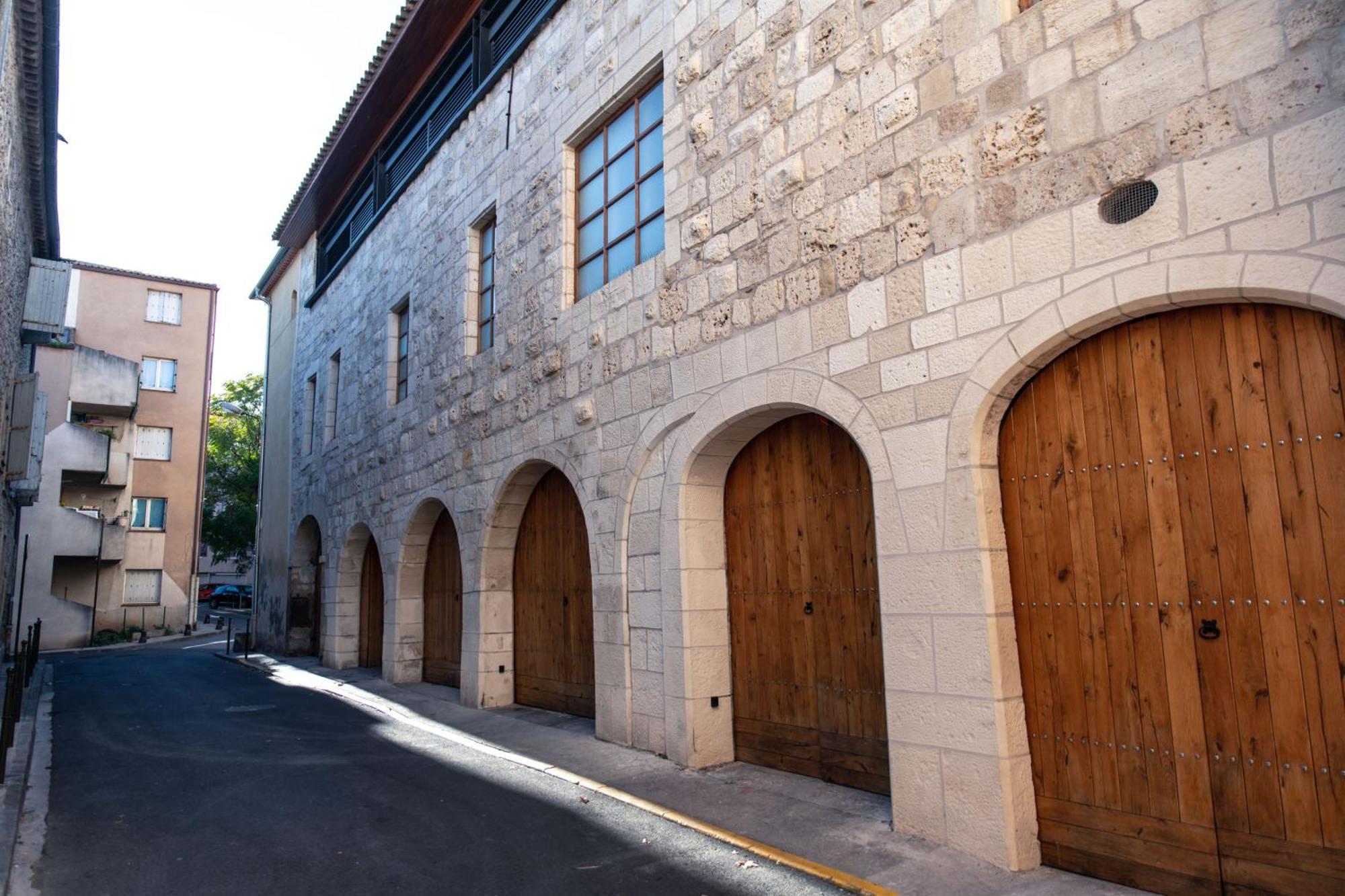Petit Studio Presbytere Dans L'Eglise Narbonne Exterior photo